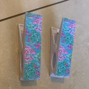 Lilly Pulitzer Blue and Pink Floral XL paper Clips